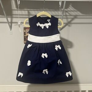 Hartstrings dress with the bow 2t